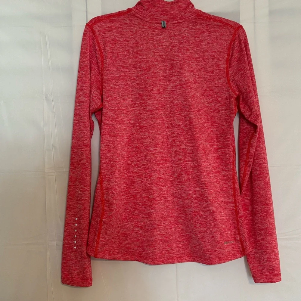 New Nike Dri-Fit Red Long Sleeve Fitted 1/4 Zipper